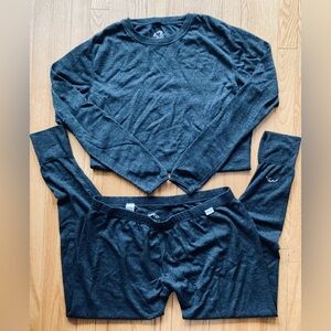 Merino Tech Women’s Base Layer Top and Bottom Set
